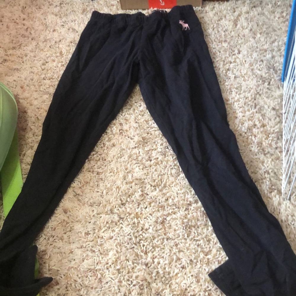 Abercrombie kids 13/14 no holes pretty good condition